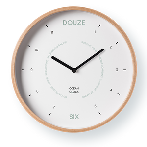 Clock Oyster time