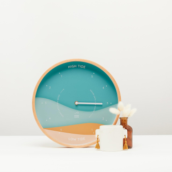 blue and beige tidal clock in english